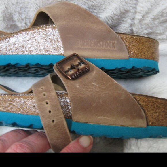 Birkenstock GIZEH Waxy Leather Tobacco Brown w/ Aqua Sole. 40 R US W 9 M 7 - Picture 9 of 13